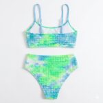 ست بیکینی Cupshe مدل Tie Dye Scoop Neck – سبز، یقه اسکوپ و پایین‌تنه فاق‌بلند - تصویر 2