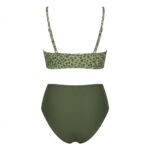 ست بیکینی Cupshe مدل Green Leopard Surplice – پلنگی سبز، یقه Surplice و پایین‌تنه فاق‌بلند چین‌دار - تصویر 2
